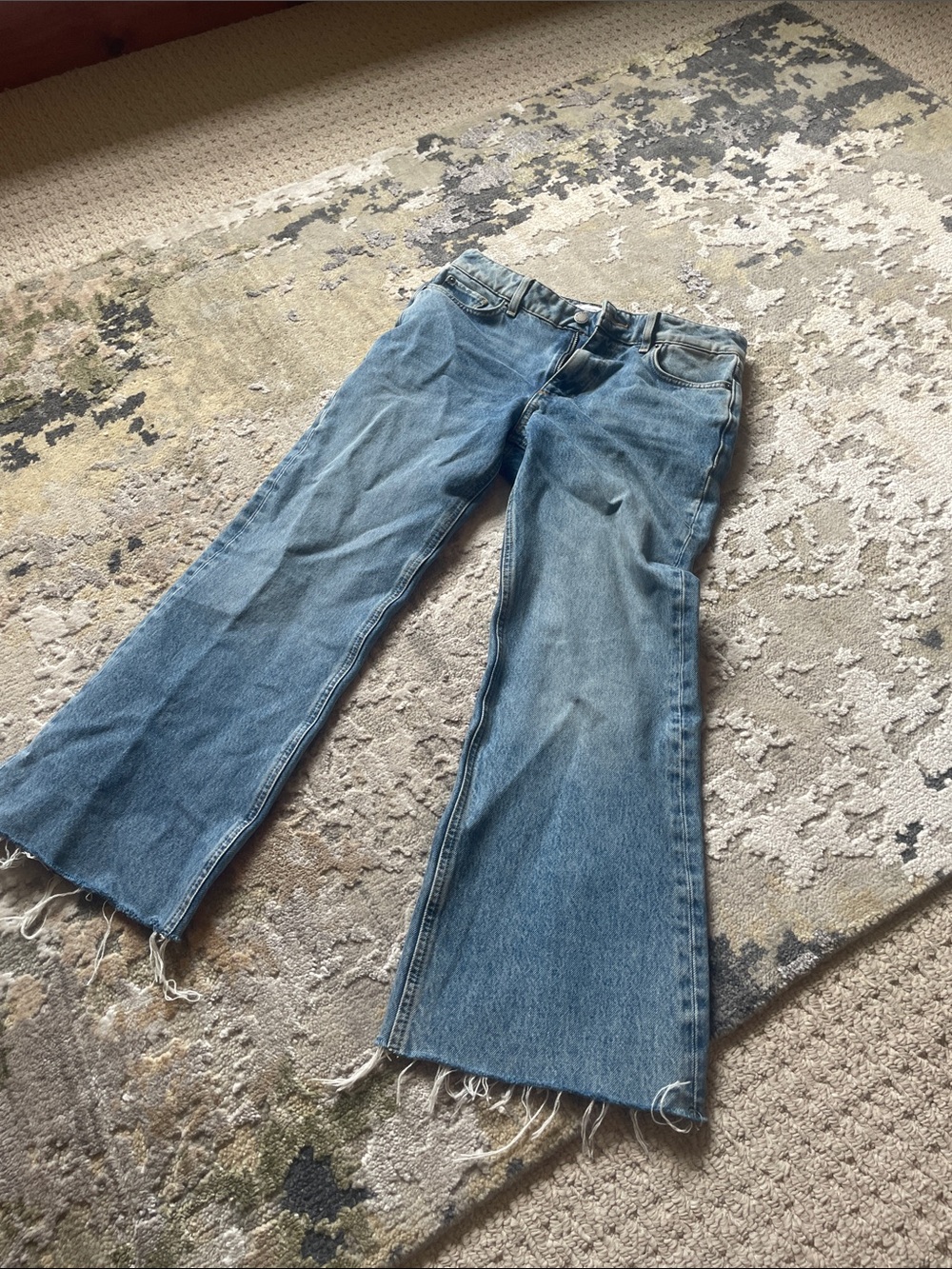 Women's Blue Flared Raw-Hem Jeans